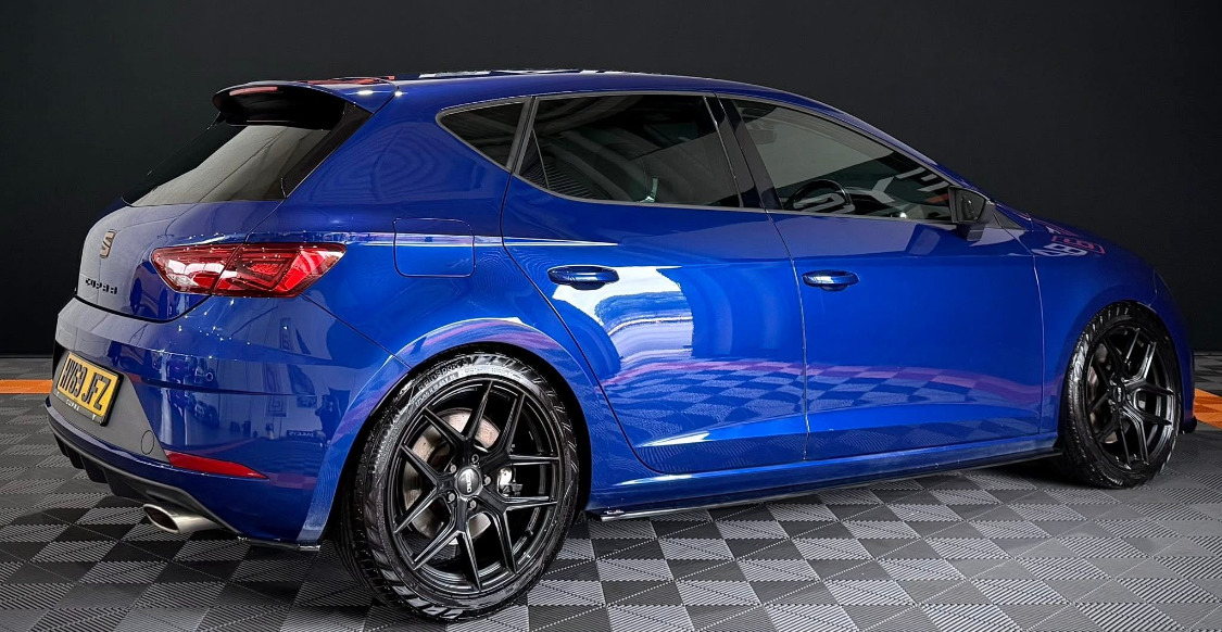 Seat Leon MK3.5 Cupra 3 Door - Rear Spats