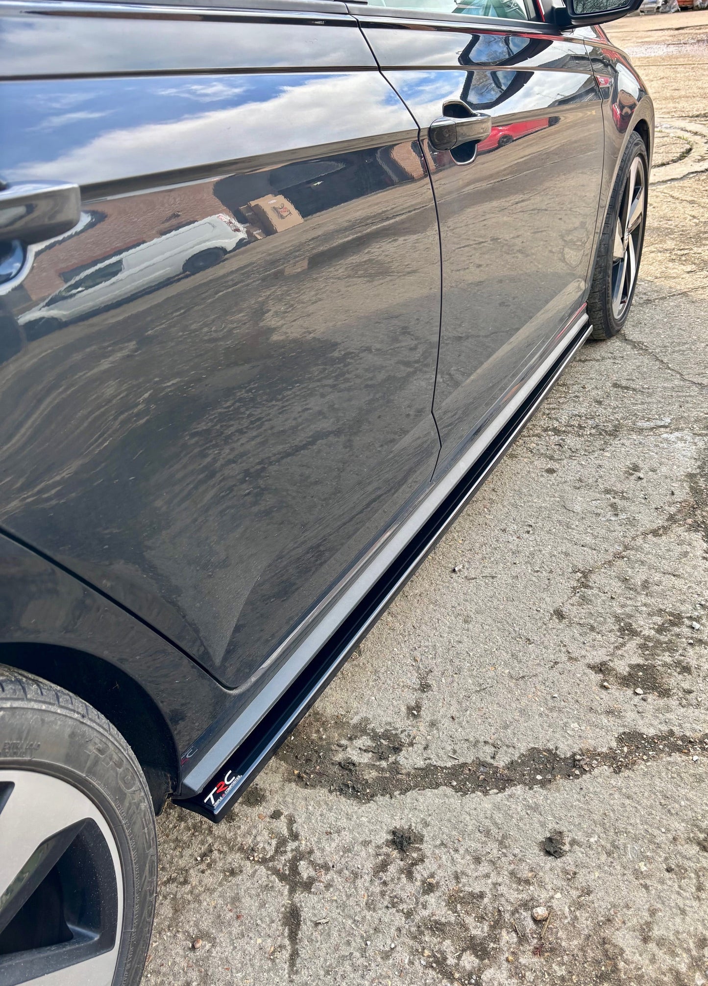 Volkswagen Polo MK6 GTI - Side Skirt Splitters