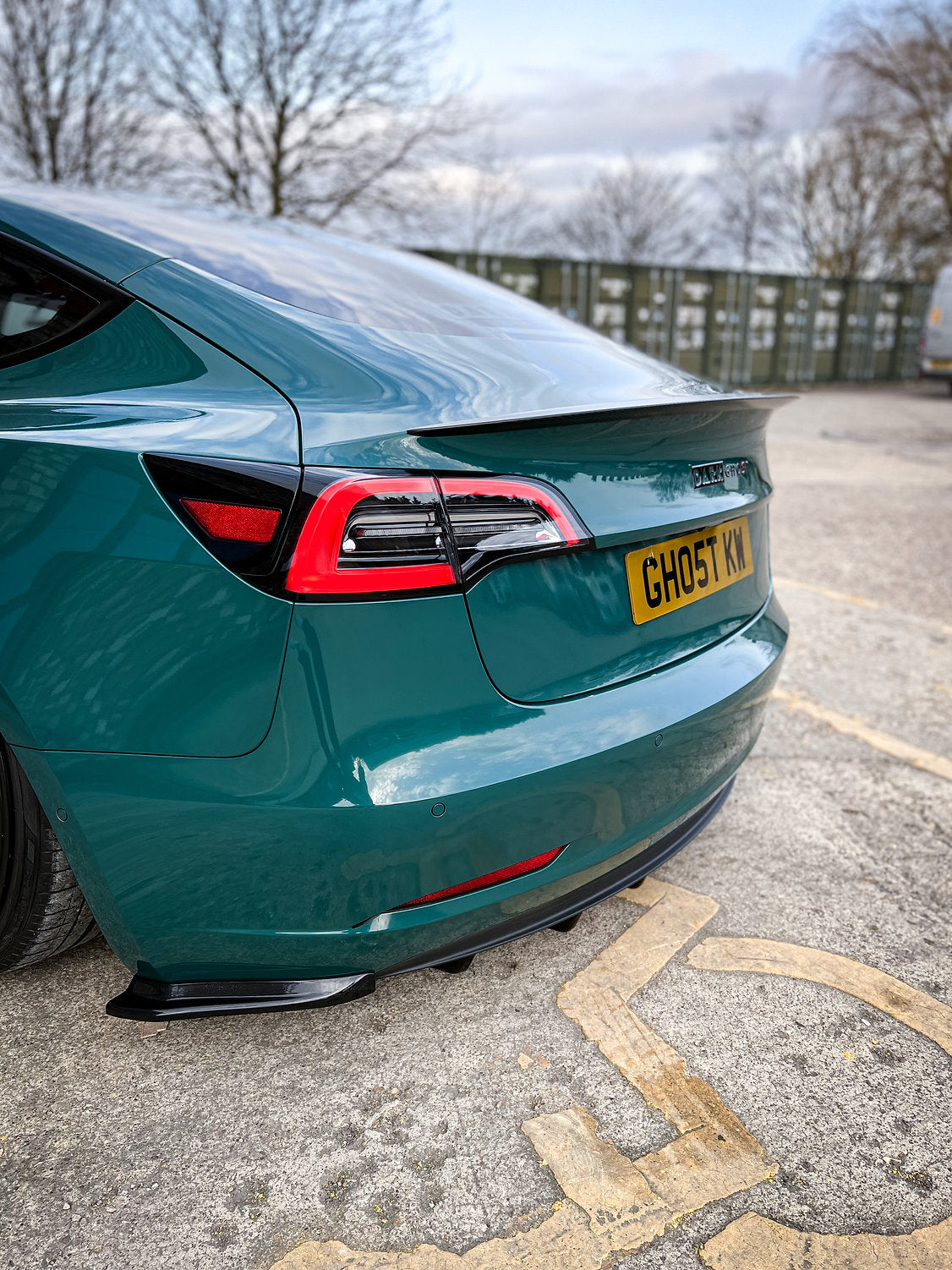 Tesla Model 3 - Low Line Kit