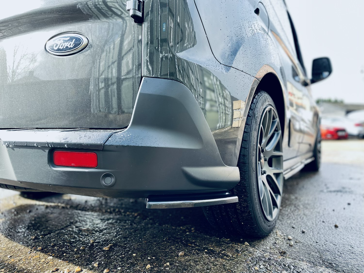 Ford Transit Connect MK2 Facelift Long Wheelbase - Rear Spats