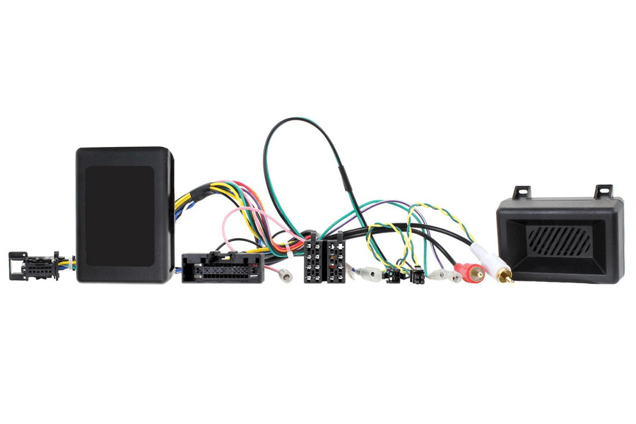 Ford EcoSport Double DIN Stereo Fitting Kit FK-946-SWITCH