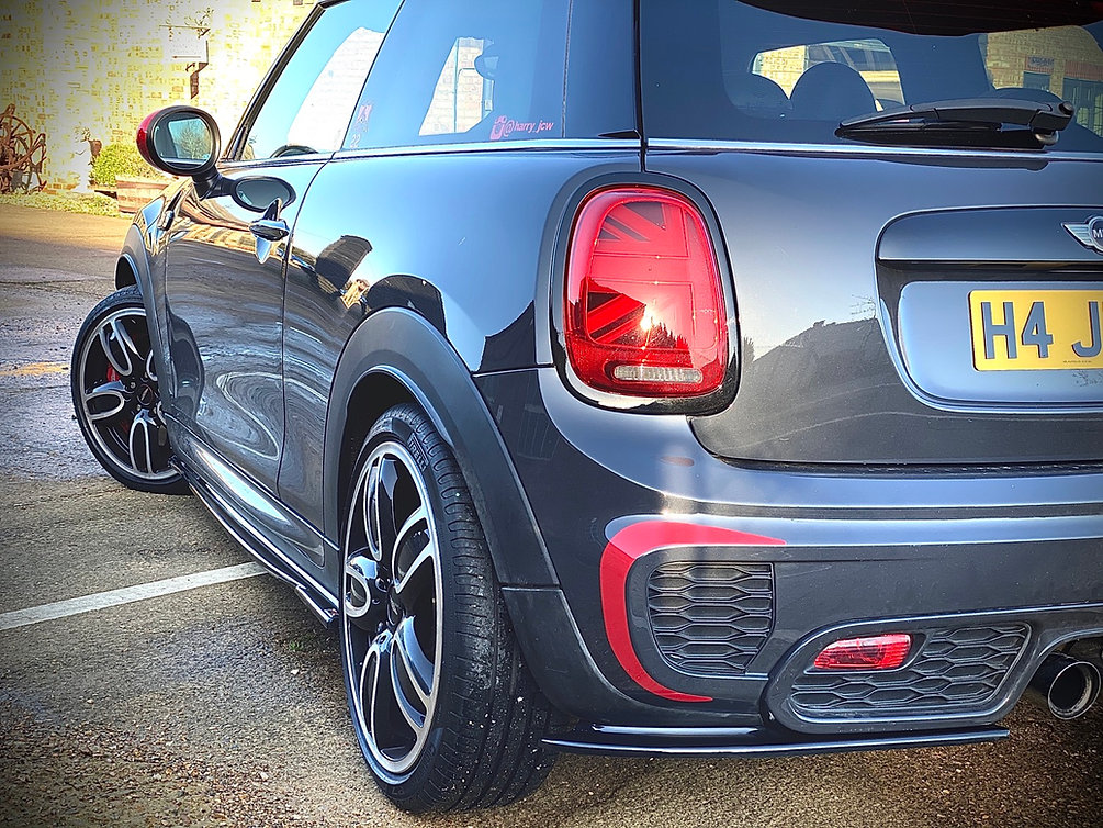 TRC MINI Cooper S JCW F56 Rear Spats