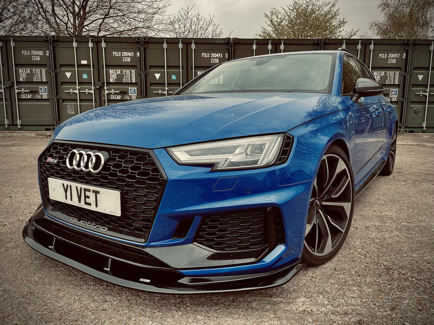 Audi RS4 B9 Avant Front Splitter
