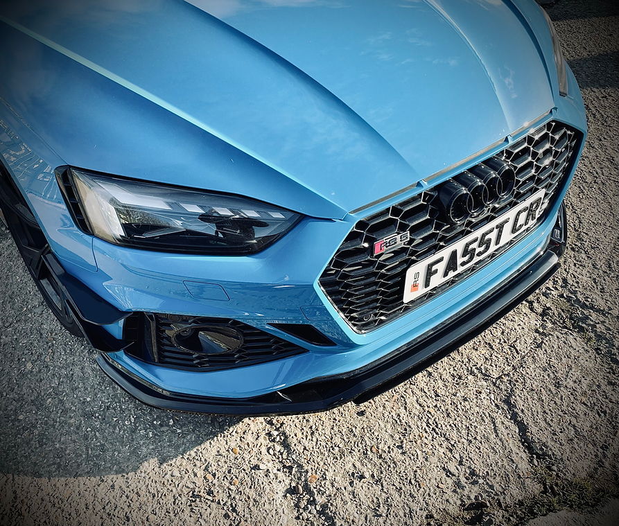 Audi RS5 B9.5 Sportback with Centre Blade - Front Splitter