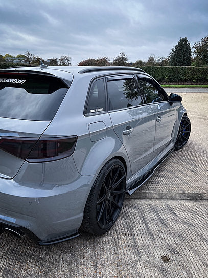 Audi RS3 8V Pre Facelift Sportback - Side Skirt Splitters