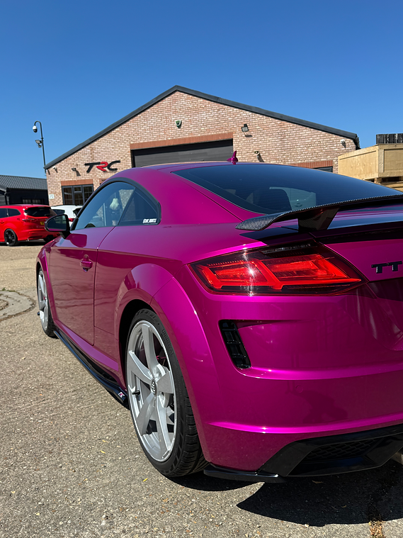 Audi TTRS MK3 Facelift - Side Skirt Splitters