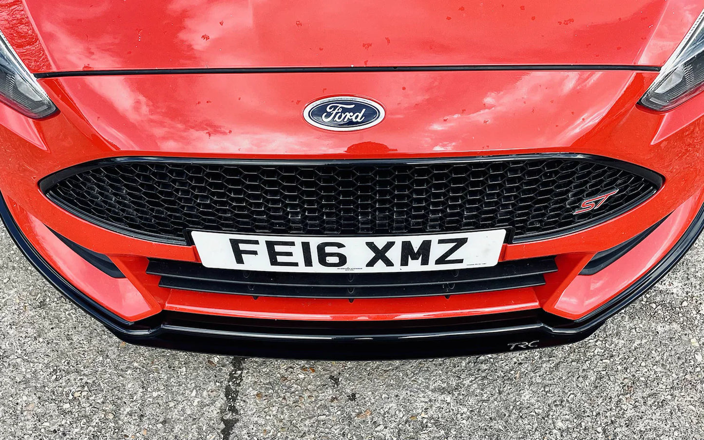 Ford Focus MK3.5 ST250 - V2 Front Splitter + Splitter Blade