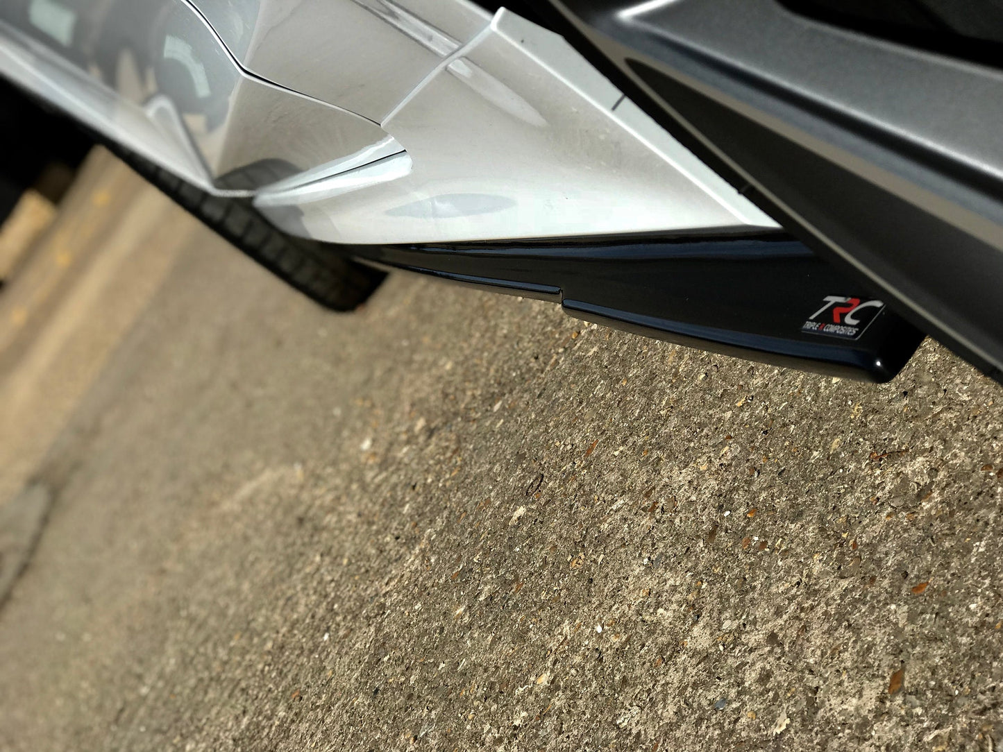 Ford Fiesta MK8.5 ST-Line - V1 Side Skirt Splitters